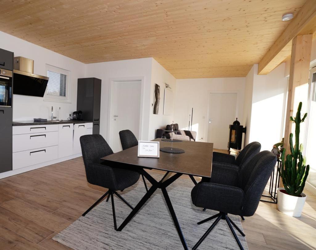 Modernes Ferienhaus Mit Panoramablick Rosegg Dış mekan fotoğraf